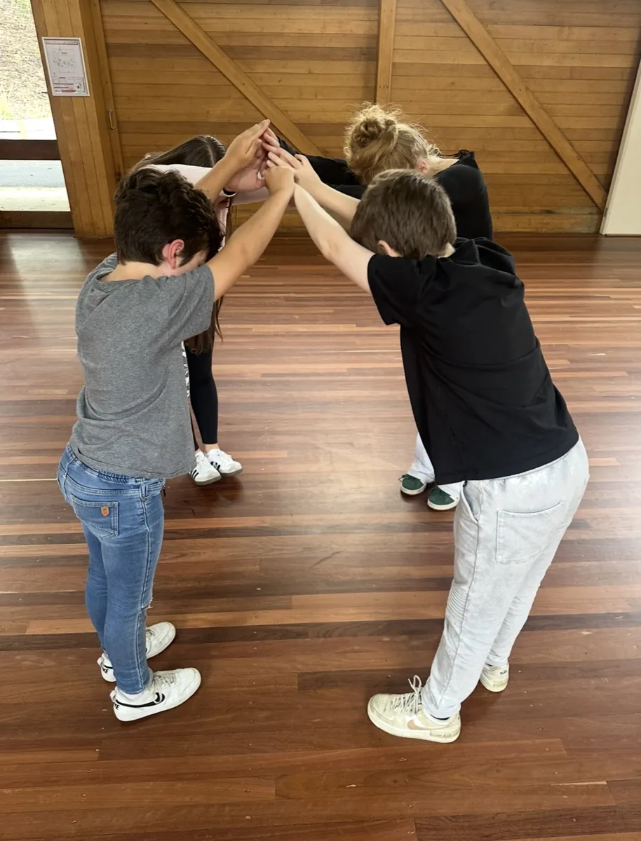 Two students rehearsing a scene in the hall at Ranges Studio